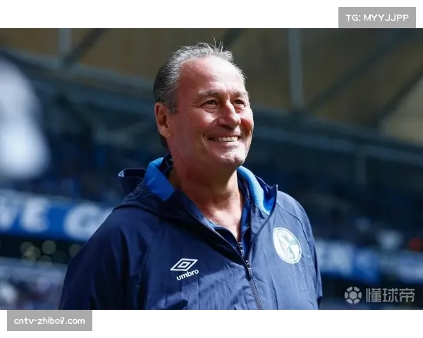 传闻:沙尔克04有意邀请前主帅史蒂文斯回归担任技术顾问